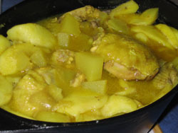 Colombo de poulet aux 2 pommes