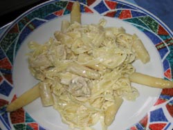 Poulet aux asperges et tagliatelles